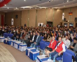 Kırıkkale Üniversitesi Öğrencileri 18 Mart?ta Çanakkale Şehitlerini Andı