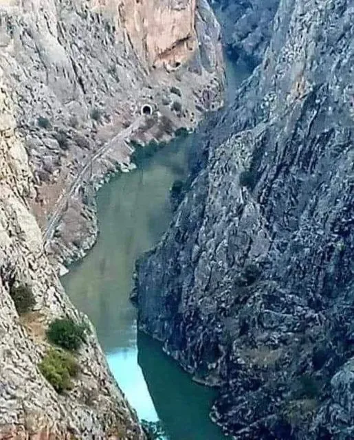 BİLGİ MAKSATLI BİR GÖRÜNTÜ HAYATIMIZ YORGAN İPİNE BAĞLI...