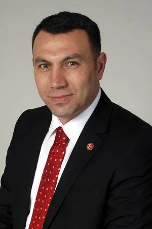 BU BABA YİĞİT İ  TANIYOR MUSUNUZ?