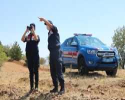 İŞTE VAZİFE ŞİNASLIK BU OLMALI TEŞEKKÜRLER TC JANDARMASI NE KADAR ÖVÜNSEK AZDIR.İSTENİNCE OLUYORMUŞ.