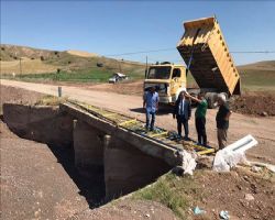 Belediye başkanı İsmail bildik Sulakyurt´ta yaraları sarmaya çalışıyor