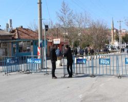 AKKUŞ YAHŞİHAN DA YOĞUN GÜVENLİK ÖNLEMİ ALDI.