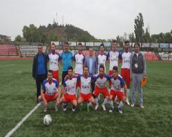 ŞİMŞİR FUTBOLCULARI UYARDI